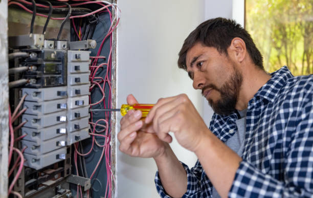  Blue Mound, IL Electrician Pros